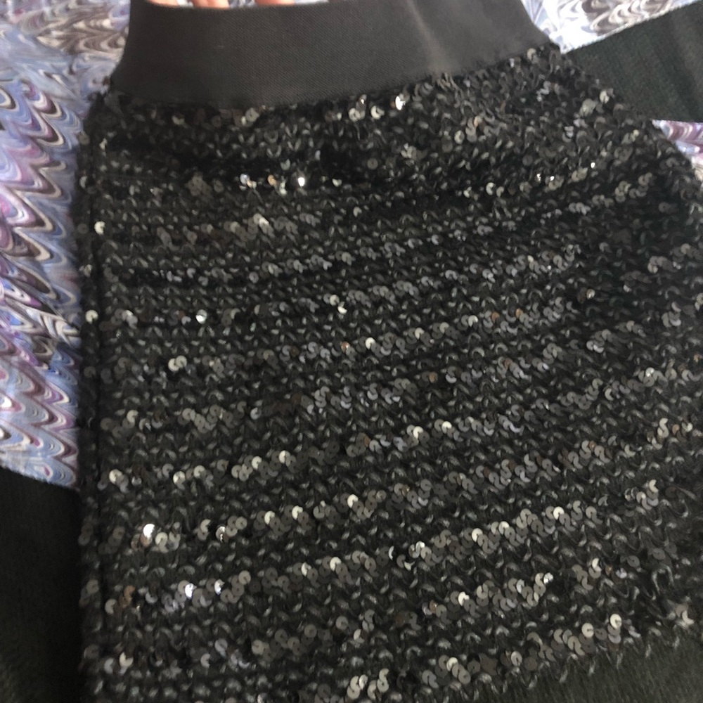 Skirt - Picture 3 of 5